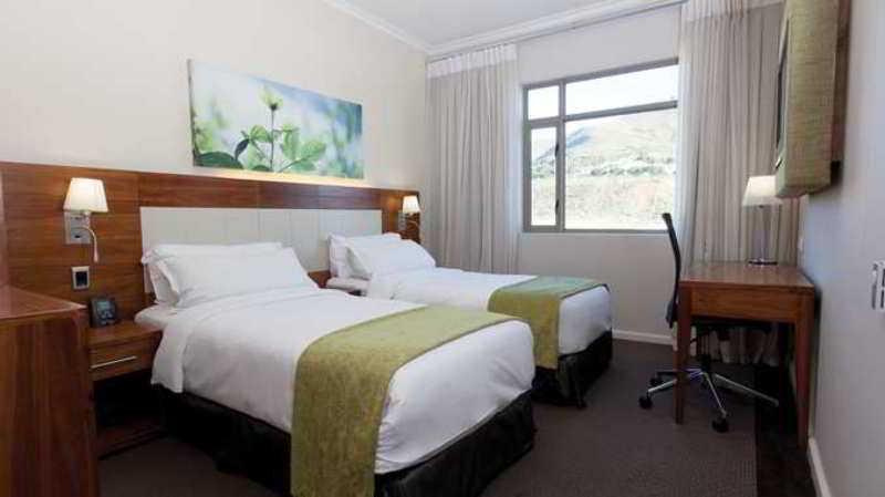 Doubletree By Hilton Cape Town Upper Eastside Hotel Luaran gambar